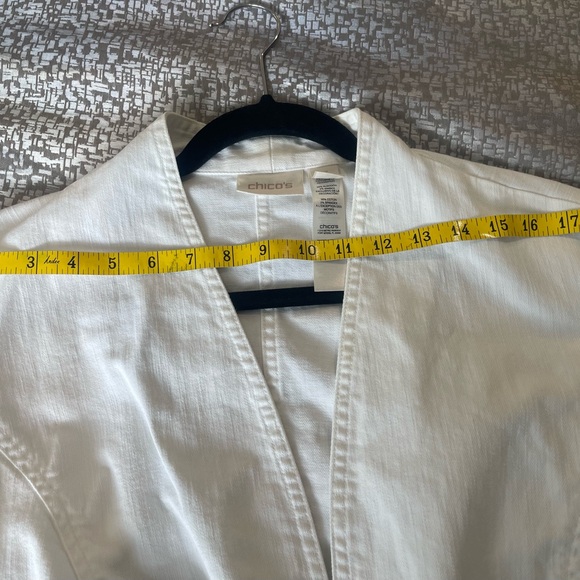 Chico's Women 3/4 Sleeve
Denim Peplum Jacket Size 3 or Large - Picture 8 of 8